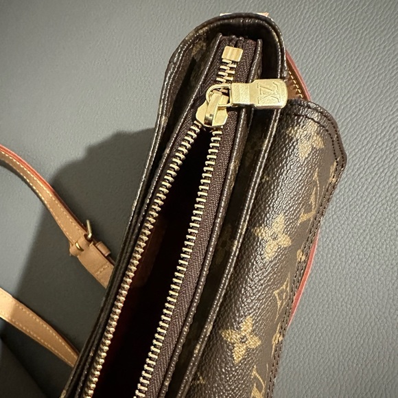 Louis Vuitton Viva Cite bag - Picture 3 of 9